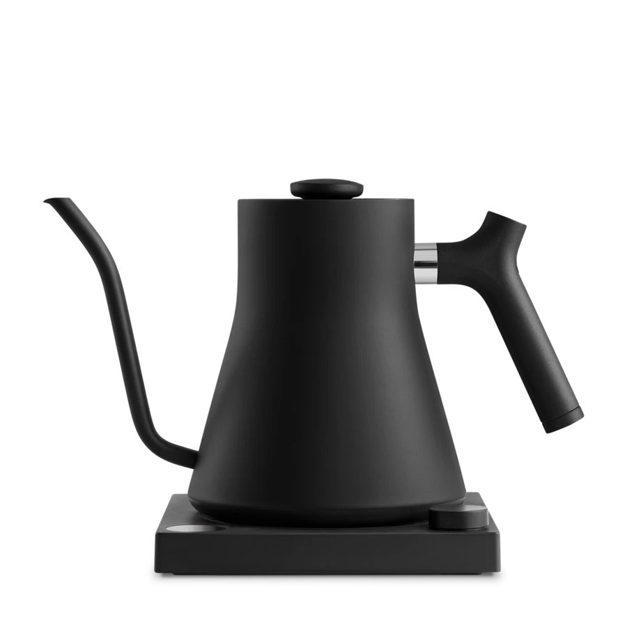 Fellow Stagg EKG Černá Rychlovarná Konvice 0,9 l - La Boheme Cafe - Pražírna výběrové kávy